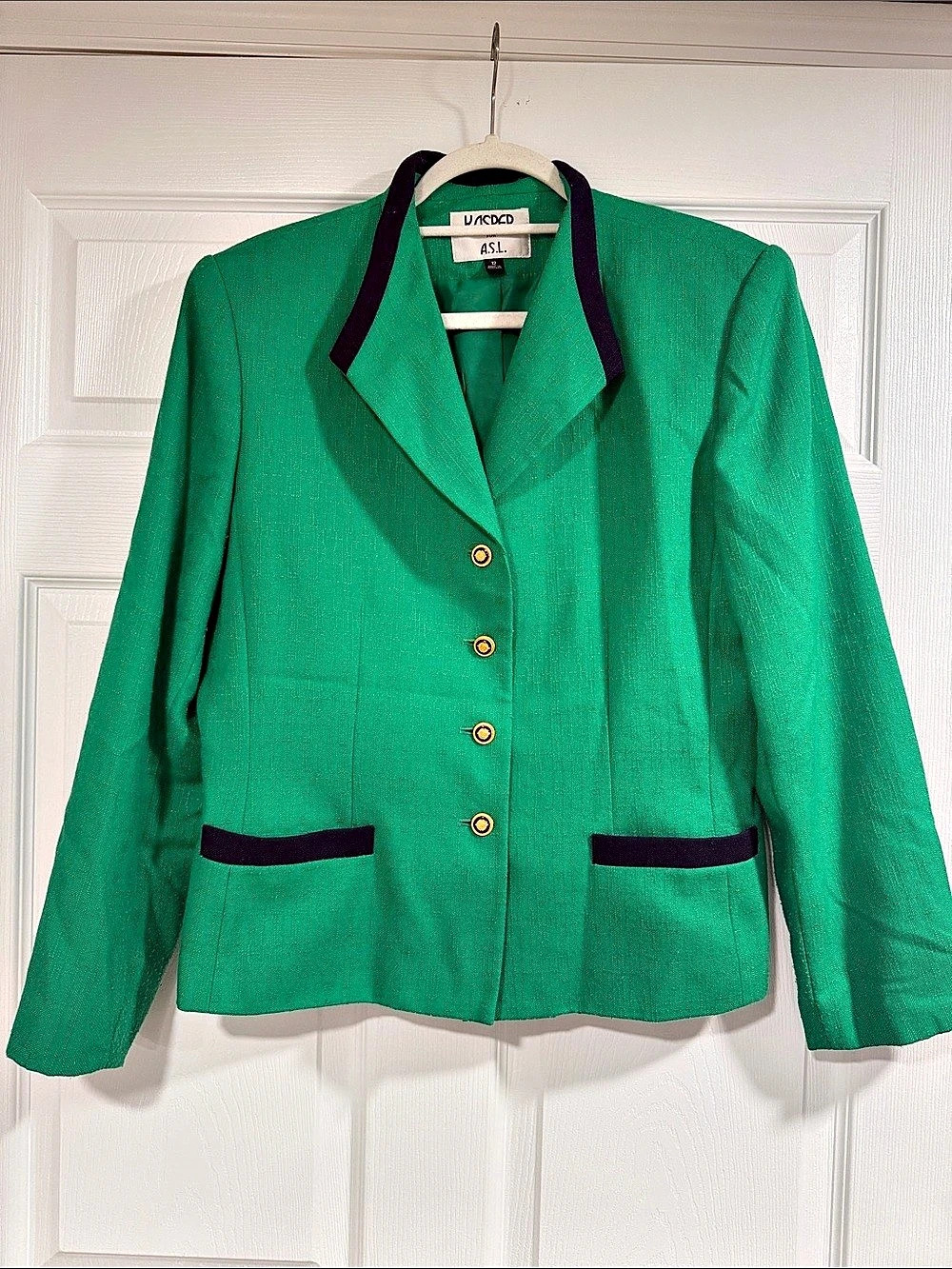 Kasper Green Trim Blazer Size 2 Like New